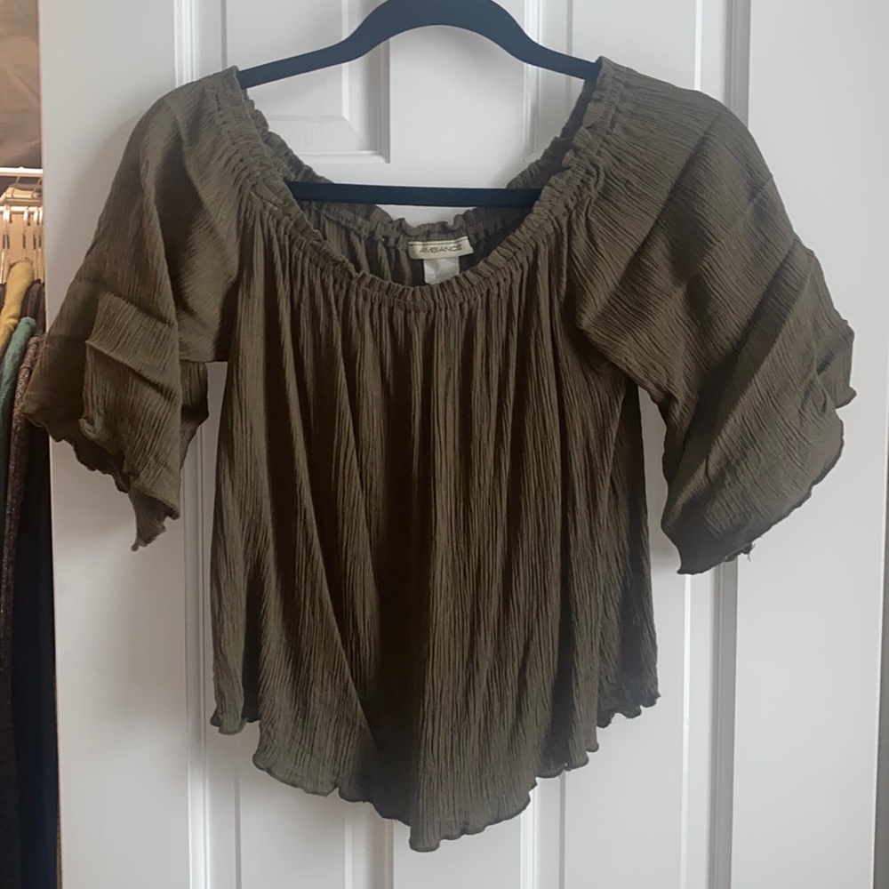 Green Pleated flowy top